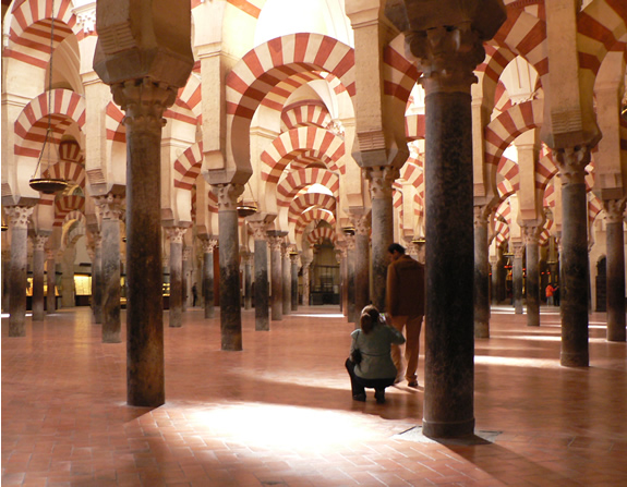 Columns inside Mesquita